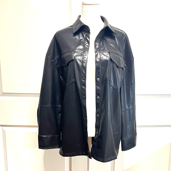 entro Jackets & Blazers - Anthropologie Entro Black Oversized Lightweight Faux leather Shirt Jacket Sz S